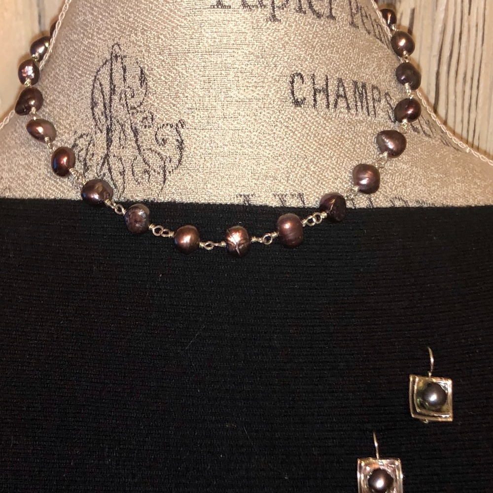 Silpada freshwater Pearl necklace